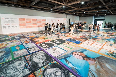 好評再展！自畫像運動移師駁二　30公尺大畫布展現民眾自我價值 致敬白宮「愛滋棉被」力挺疾病平權　盼實踐「U世代精神」消彌歧視1